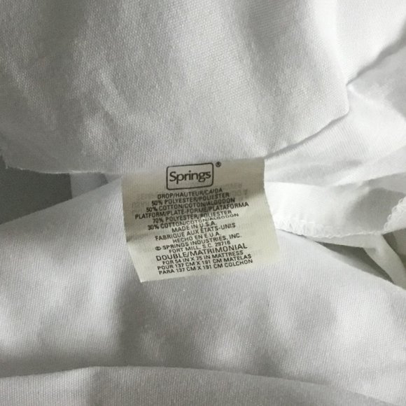 White Bedskirt Double/Full Bed Size 14” Drop - Picture 6 of 6